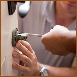 Interstate Locksmith Shop Dayton, OH 937-587-0109 - 3-cheap-locksmith